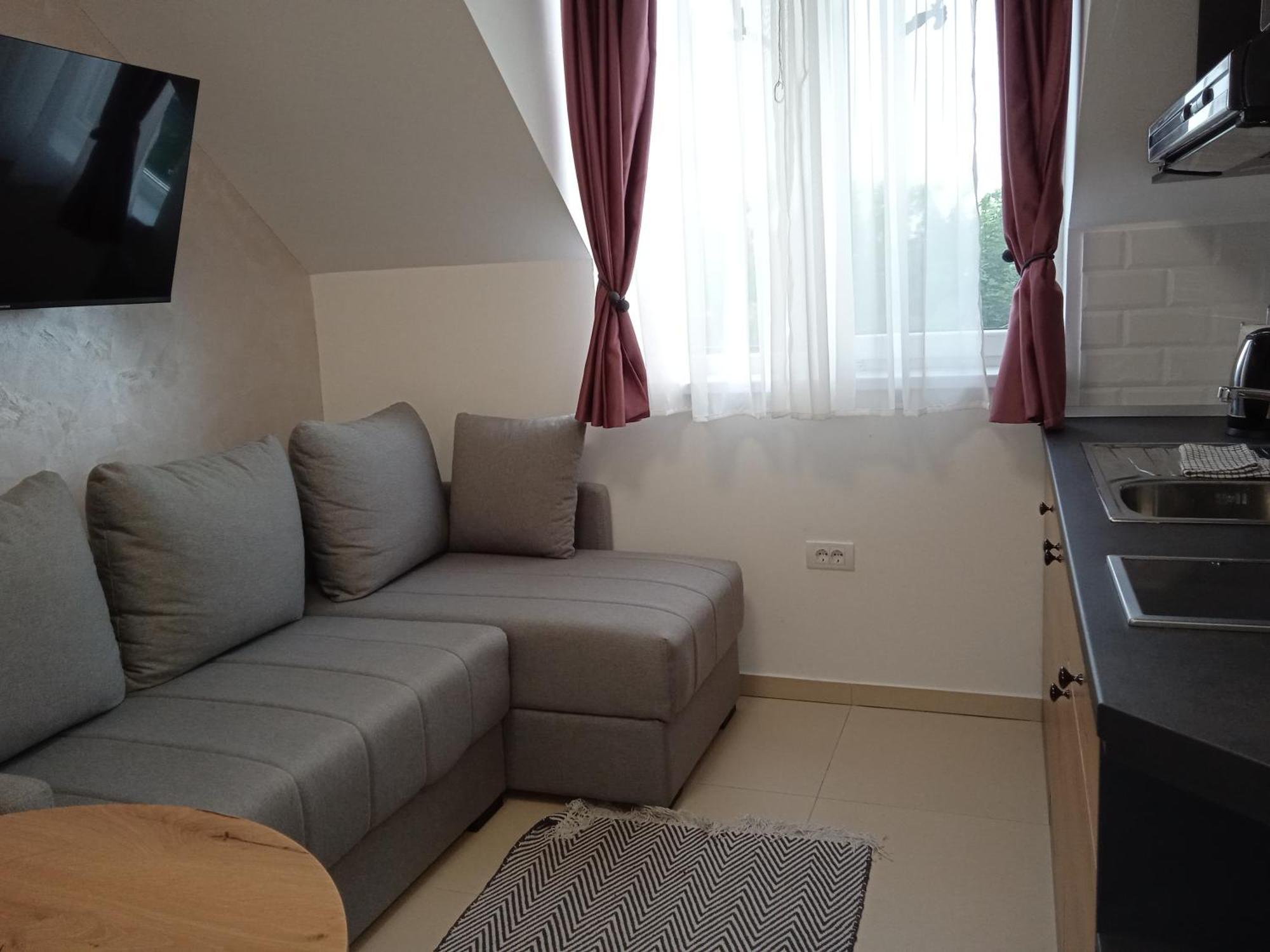 Navigator Hotel Palic Bilik gambar